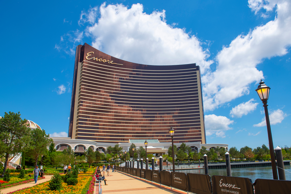 encore boston harbour reopens