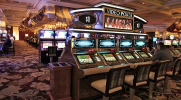 playing video poker